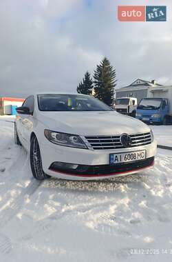 Купе Volkswagen CC / Passat CC 2016 в Киеве
