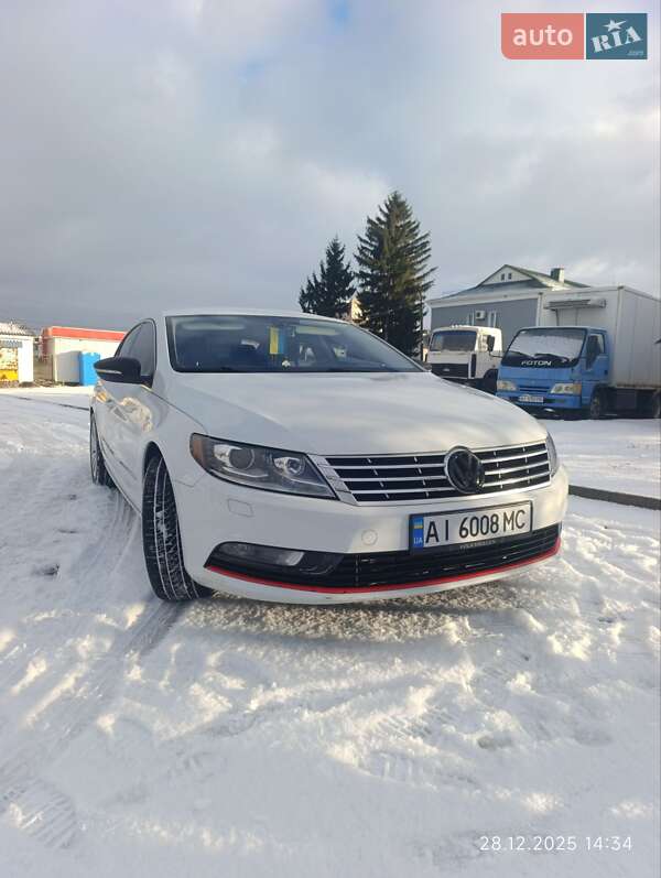 Купе Volkswagen CC / Passat CC 2016 в Киеве