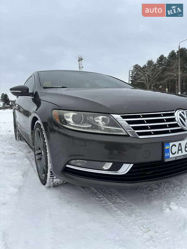 Купе Volkswagen CC / Passat CC 2012 в Чернигове