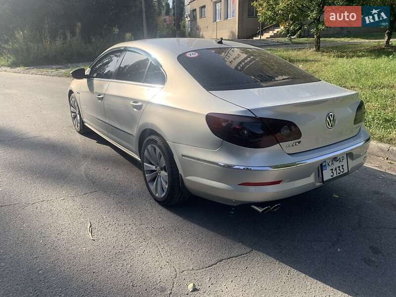 Купе Volkswagen CC / Passat CC 2010 в Софиевской Борщаговке