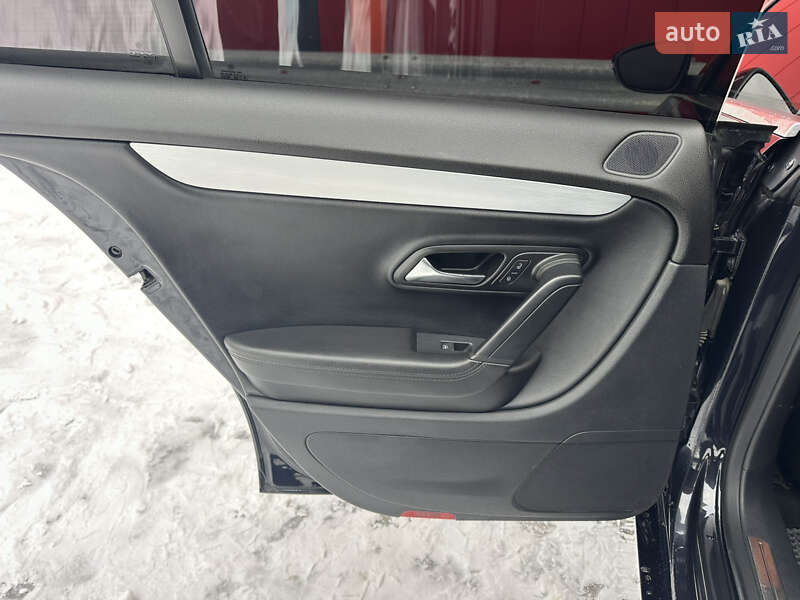 Купе Volkswagen CC / Passat CC 2012 в Києві фото 18 Купе Volkswagen CC / Passat CC 2012 в Києві