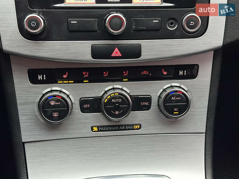 Купе Volkswagen CC / Passat CC 2012 в Києві фото 38 Купе Volkswagen CC / Passat CC 2012 в Києві