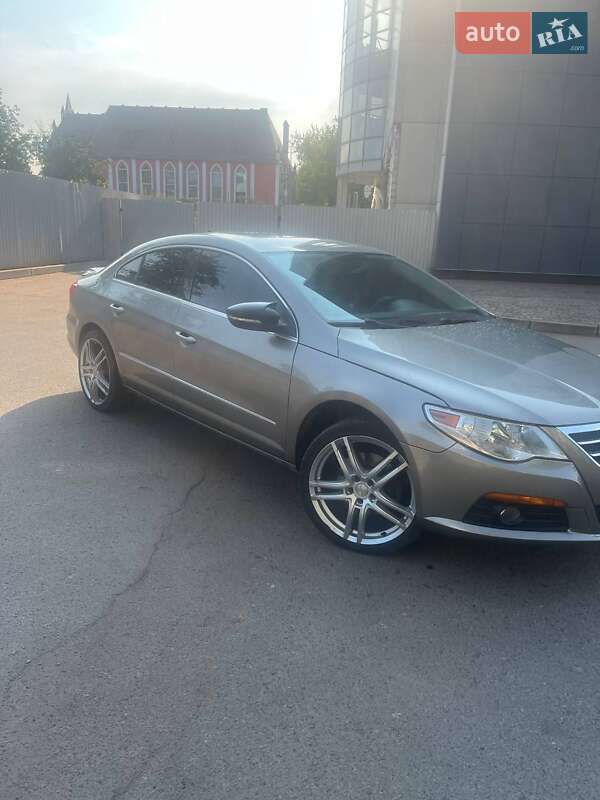 Volkswagen CC / Passat CC 2010