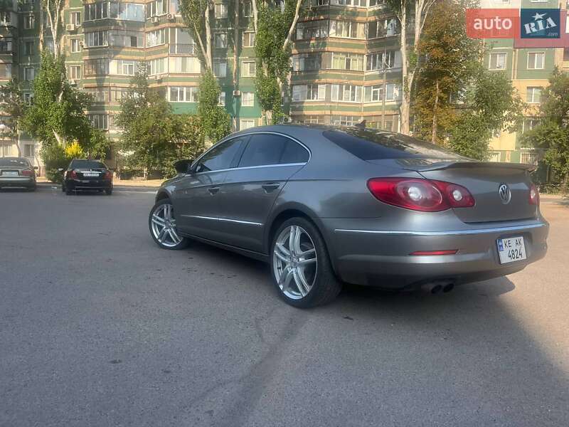 Купе Volkswagen CC / Passat CC 2010 в Кривому Розі
