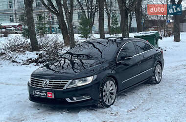 Купе Volkswagen CC / Passat CC 2012 в Киеве