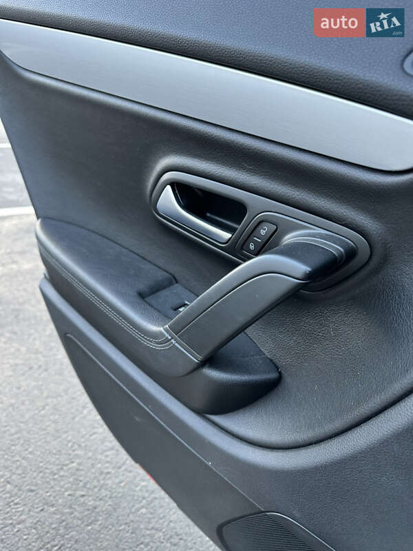 Купе Volkswagen CC / Passat CC 2015 в Львове