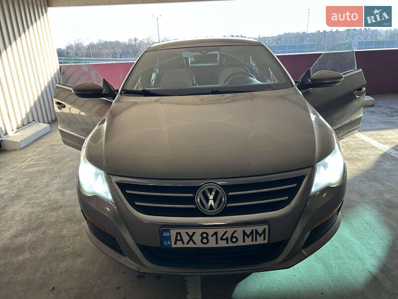 Volkswagen CC / Passat CC 2010