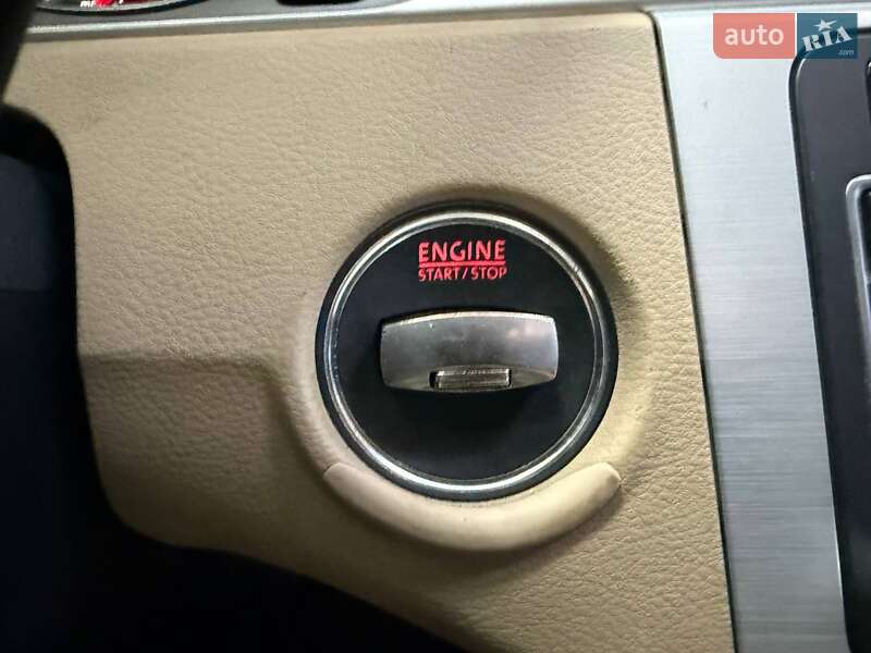 Купе Volkswagen CC / Passat CC 2015 в Киеве