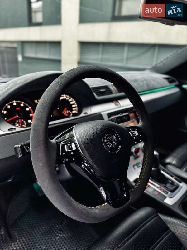 Купе Volkswagen CC / Passat CC 2012 в Днепре