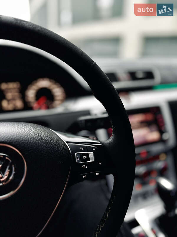 Купе Volkswagen CC / Passat CC 2012 в Днепре
