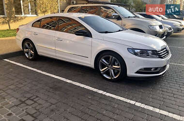 Купе Volkswagen CC / Passat CC 2012 в Бердичеві