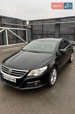 Купе Volkswagen CC / Passat CC 2011 в Киеве