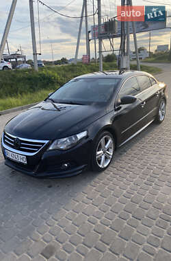 Купе Volkswagen CC / Passat CC 2011 в Львові