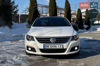 Купе Volkswagen CC / Passat CC 2011 в Сарнах