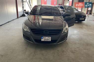 Купе Volkswagen CC / Passat CC 2011 в Львові