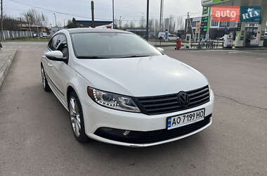 Купе Volkswagen CC / Passat CC 2013 в Мукачево