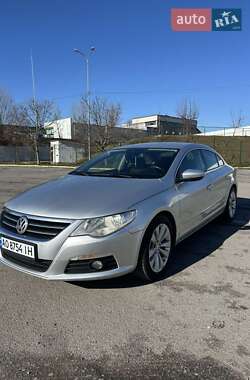 Купе Volkswagen CC / Passat CC 2008 в Ужгороді