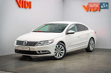Купе Volkswagen CC / Passat CC 2012 в Києві