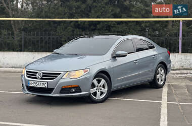 Купе Volkswagen CC / Passat CC 2011 в Білгороді-Дністровському