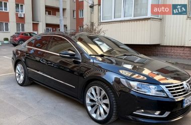 Купе Volkswagen CC / Passat CC 2012 в Киеве