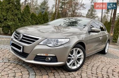 Купе Volkswagen CC / Passat CC 2011 в Киеве