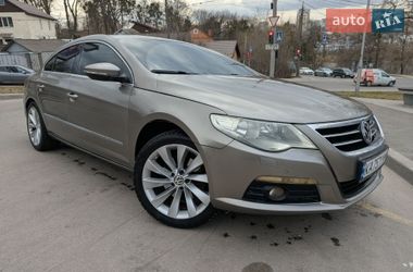 Купе Volkswagen CC / Passat CC 2010 в Виннице