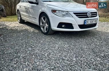 Купе Volkswagen CC / Passat CC 2010 в Львове