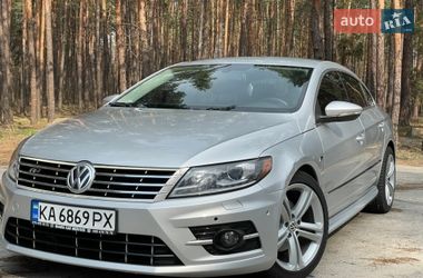 Купе Volkswagen CC / Passat CC 2014 в Вышгороде