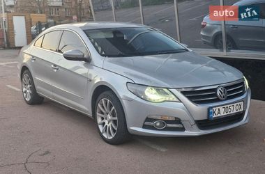 Купе Volkswagen CC / Passat CC 2011 в Киеве
