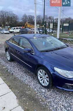 Купе Volkswagen CC / Passat CC 2010 в Ровно