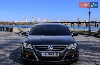 Купе Volkswagen CC / Passat CC 2009 в Києві