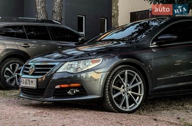 Купе Volkswagen CC / Passat CC 2009 в Києві