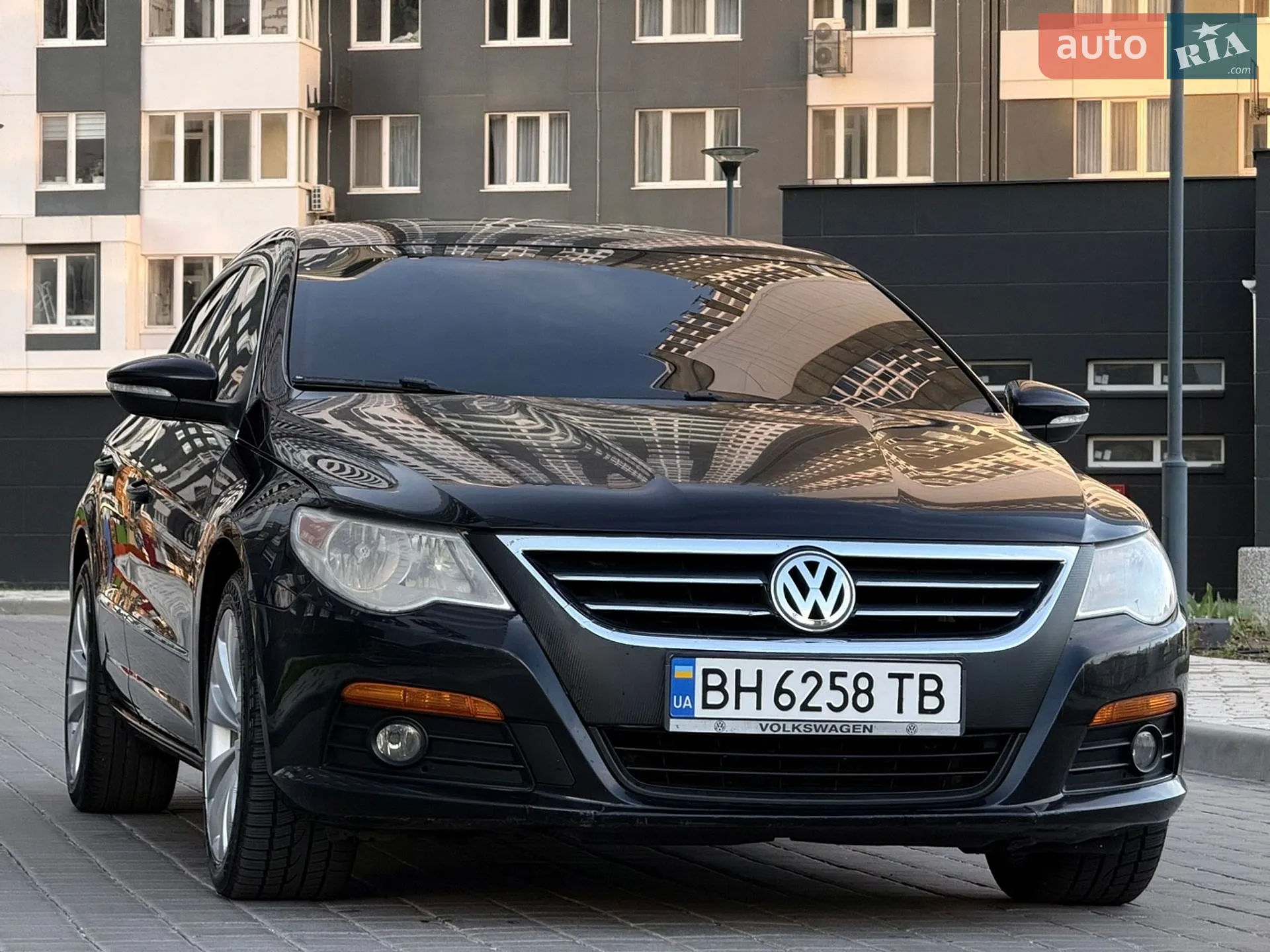 2010 Volkswagen Passat CC - мініатюра 4