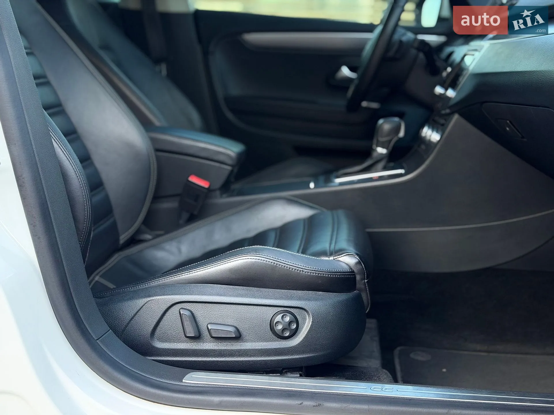 2014 Volkswagen Passat CC - мініатюра 3