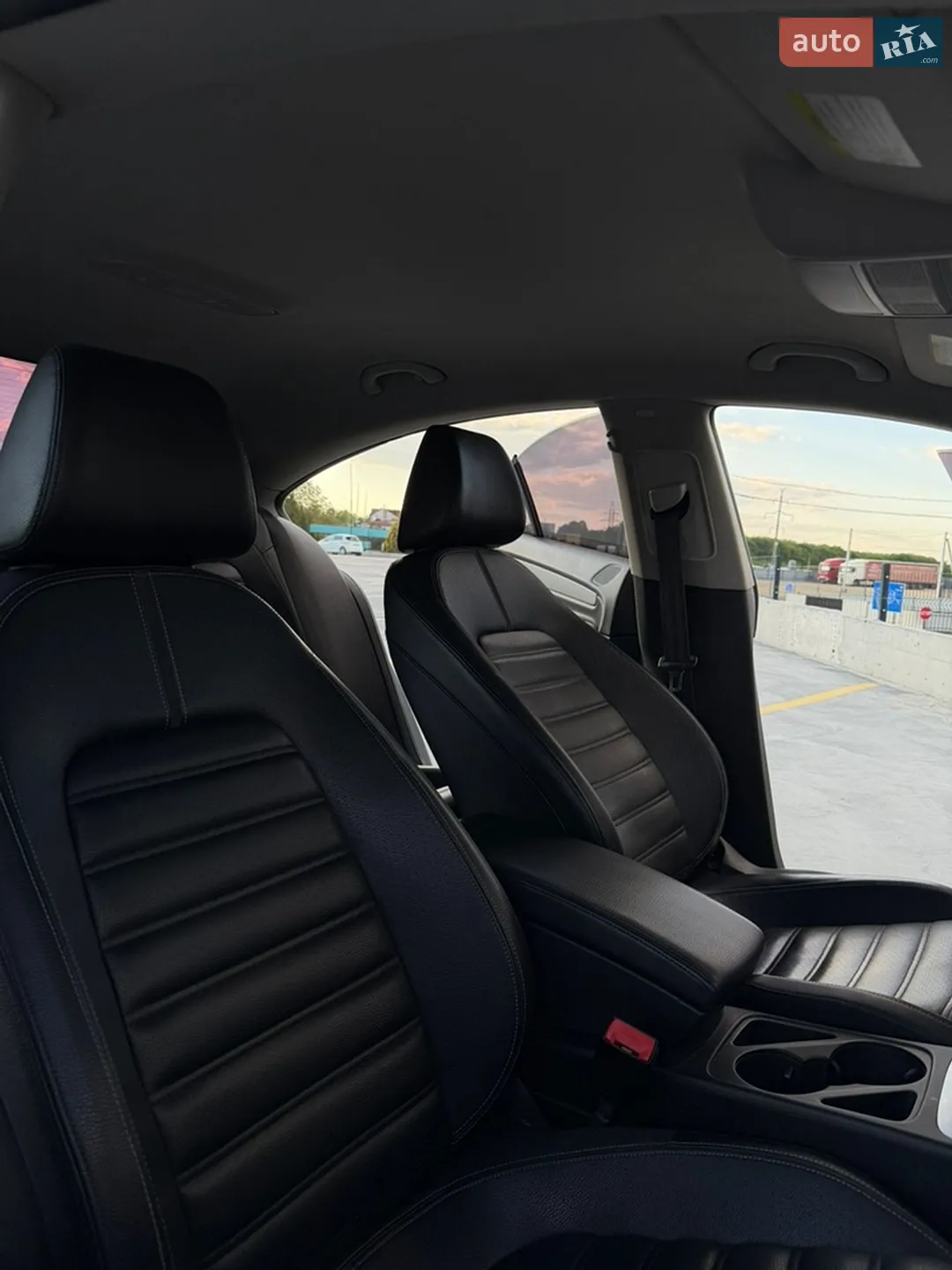 2010 Volkswagen Passat CC - мініатюра 19