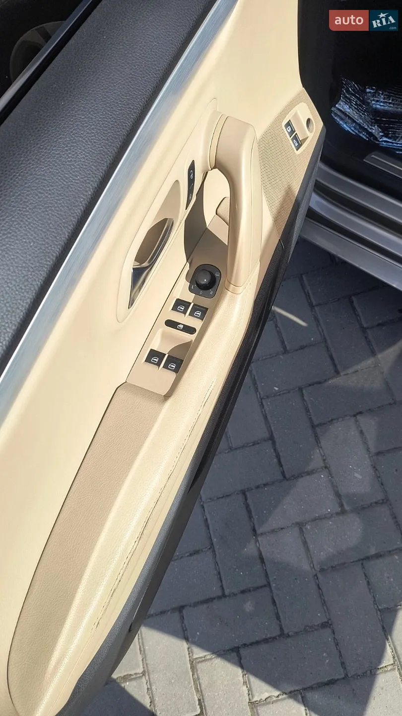 2012 Volkswagen Passat CC - мініатюра 16