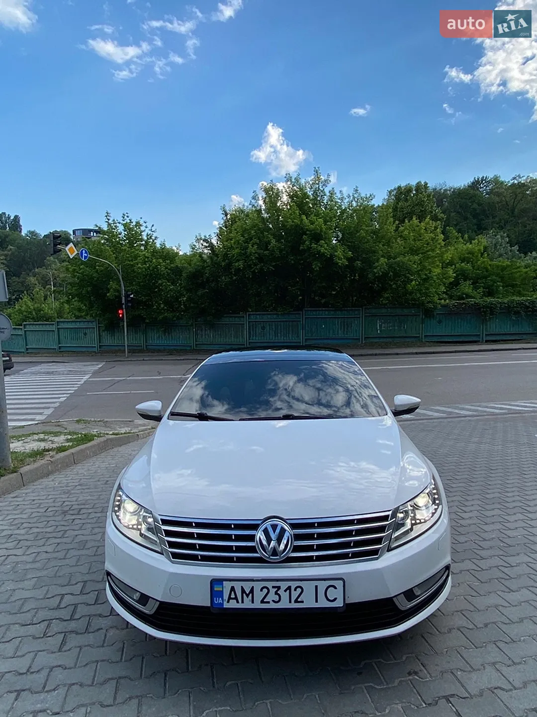 Volkswagen CC / Passat CC 2013 VIN WVWRN7AN1EE501047 фото оголошення 2 з 19