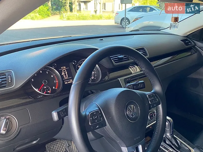Volkswagen CC / Passat CC 2013 VIN WVWRN7AN1EE501047 фото оголошення 9 з 68