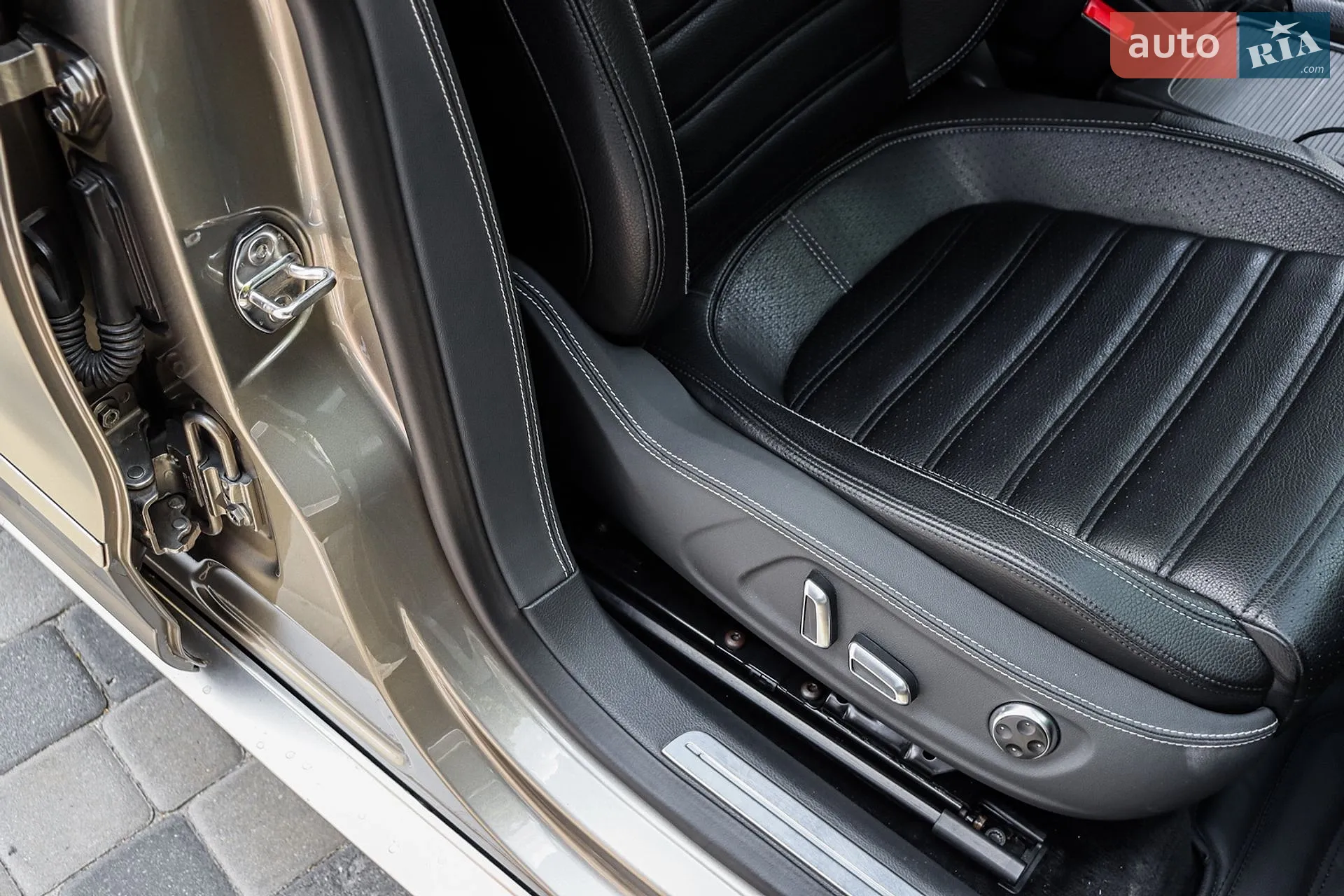 2013 Volkswagen Passat CC - мініатюра 35