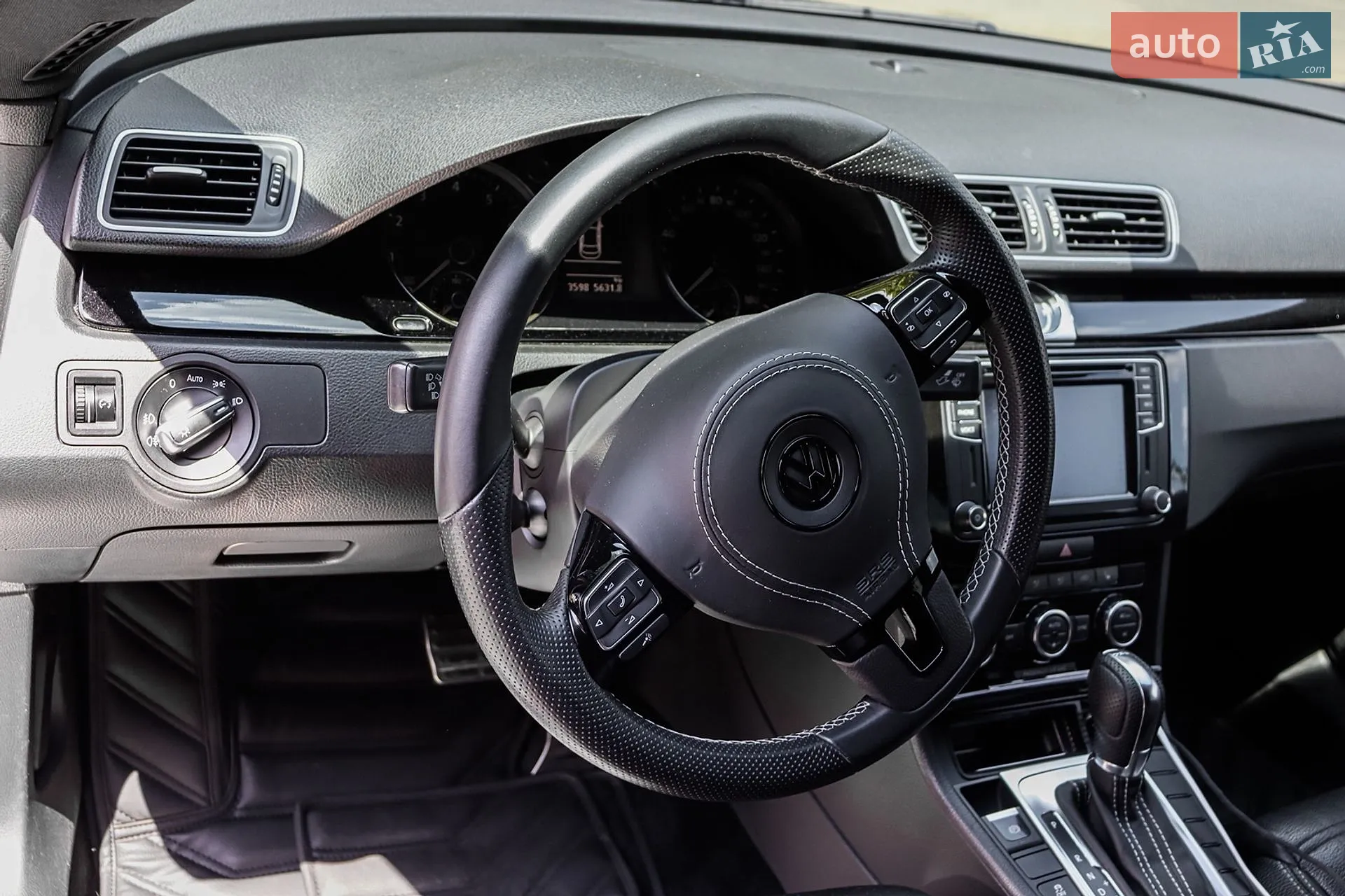 2013 Volkswagen Passat CC - мініатюра 32