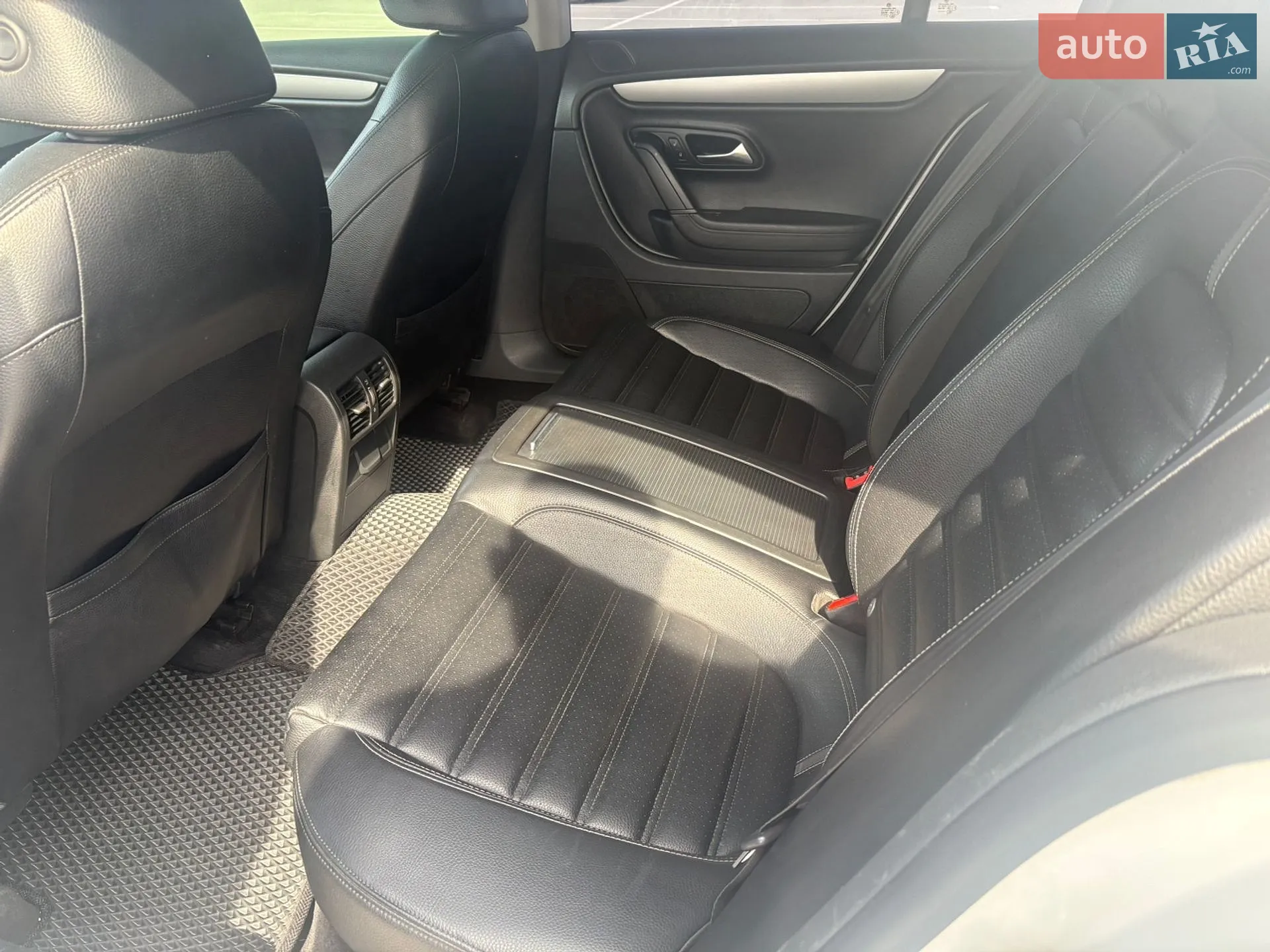 2010 Volkswagen Passat CC - мініатюра 5