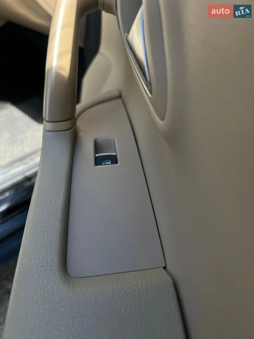 2013 Volkswagen Passat CC - мініатюра 23