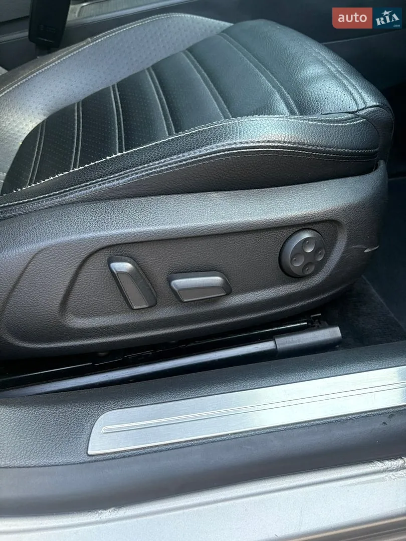 2010 Volkswagen Passat CC - мініатюра 10