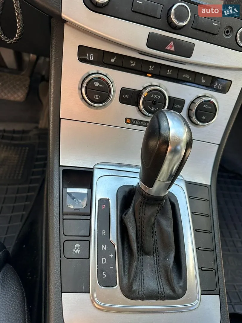 2012 Volkswagen Passat CC - мініатюра 13