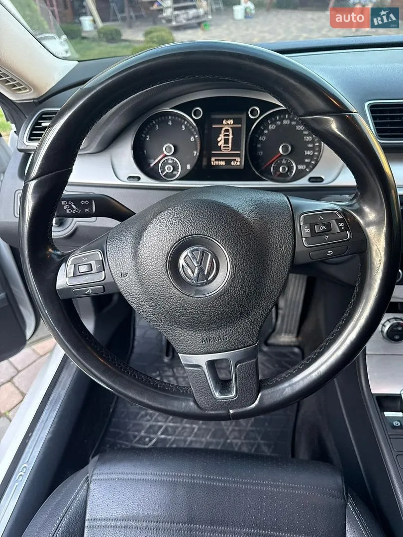 2013 Volkswagen Passat CC - мініатюра 13
