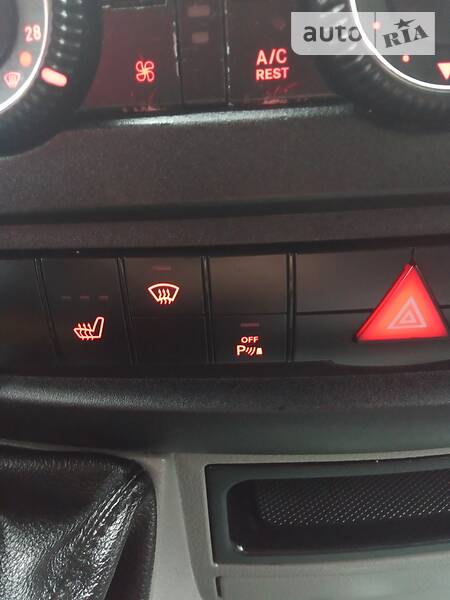 Мінівен Volkswagen Crafter 2015 в Виноградові фото 30 Мінівен Volkswagen Crafter 2015 в Виноградові