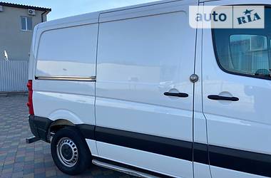 Грузопассажирский фургон Volkswagen Crafter 2016 в 
