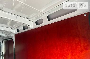 Грузопассажирский фургон Volkswagen Crafter 2016 в 