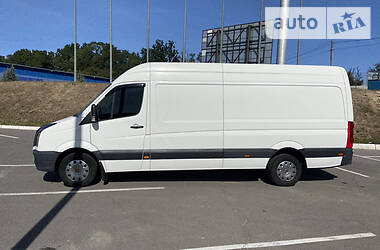 Вантажний фургон Volkswagen Crafter 2014 в Вінниці