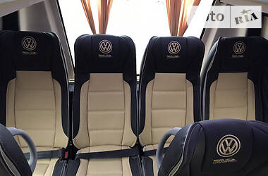 Туристический / Междугородний автобус Volkswagen Crafter 2012 в Черновцах